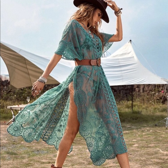 Sheer embroidered coverup with slits on each side - Picture 4 of 5